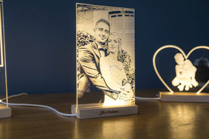maphotosurbois - cadeau saint valentin - gravure bois - support bois acrylique lumineux - Lampe photo