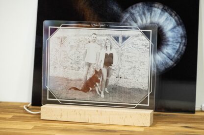 lampe photo gravée spéciale saint valentin - maphotosurbois